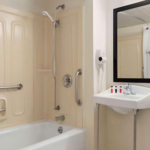 Double Room Mobility or hearing accessible